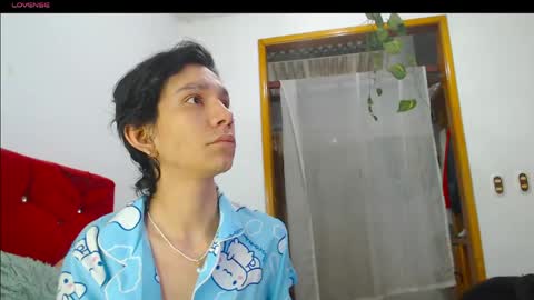 Snapshot of jack_s21 chatting on 04/29/26, 05:22 Laick online show from 04/29/26, 05:22