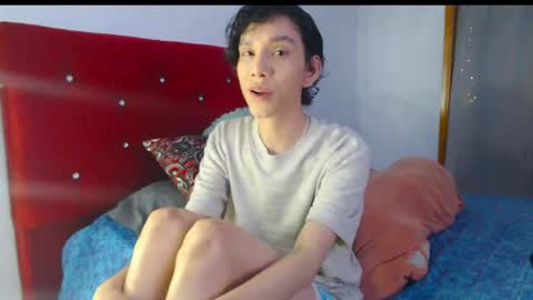 Snapshot of jack_s21 chatting on 05/10/26, 04:06 Laick online show from 05/10/26, 04:06
