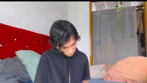 Snapshot of jack_s21 chatting on 05/13/26, 07:55 Laick online show from 05/13/26, 07:55