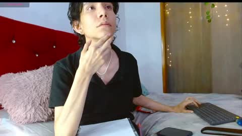 Snapshot of jack_s21 chatting on 05/26/26, 05:14 Laick online show from 05/26/26, 05:14