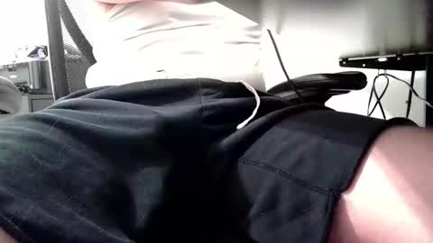 Snapshot of jackaverage14 chatting on 09/19/25, 02:40 Jackaverage14 online show from 09/19/25, 02:40