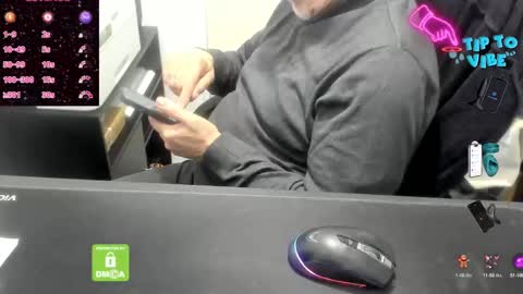 Snapshot of jackbrgs chatting on 12/06/24, 05:11 J-Mitchel online show from 12/06/24, 05:11