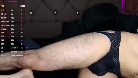 Snapshot of jacke_buster chatting on 10/15/25, 02:11 Jacke online show from 10/15/25, 02:11