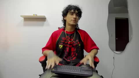 Snapshot of jackestaylor chatting on 10/10/25, 04:33 Jackes Taylor online show from 10/10/25, 04:33