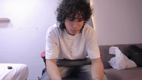 Snapshot of jackestaylor chatting on 02/06/26, 06:29 Jackes Taylor online show from 02/06/26, 06:29