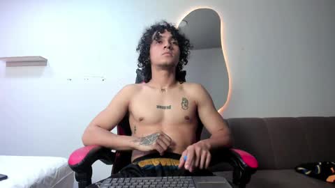 Jackes Taylor online show from 04/10/26, 07:35