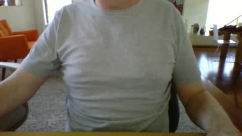 Snapshot of jackfact chatting on 12/18/25, 01:44 Jack online show from 12/18/25, 01:44