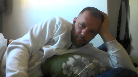 Snapshot of jackggj chatting on 03/27/26, 07:03 jackggj online show from 03/27/26, 07:03