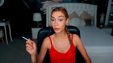 Snapshot of jackie__fox chatting on 08/07/26, 01:13 Jackie online show from 08/07/26, 01:13