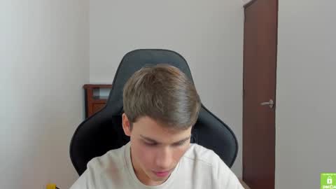 Jack online show from 03/11/25, 02:32