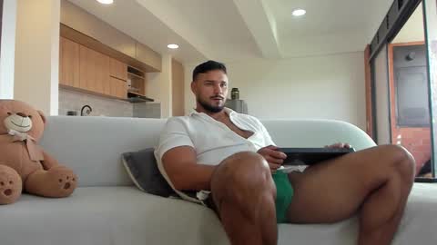 Jackson Wayne online show from 11/04/25, 01:32