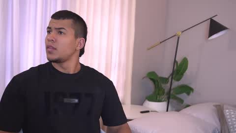 Jackson Bell online show from 09/17/25, 01:13