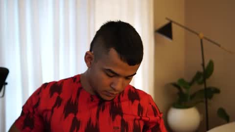 Jackson Bell online show from 09/30/25, 05:40