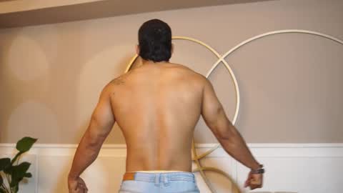 Jackson Bell online show from 11/04/25, 01:10