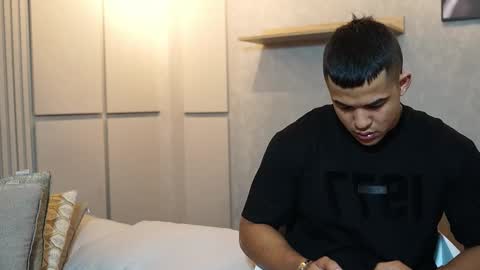 Jackson Bell online show from 12/01/25, 01:05