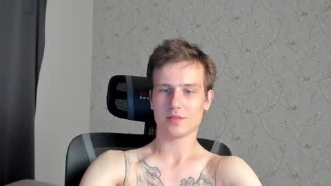 Snapshot of jacksonvox chatting on 06/06/26, 07:40 Nikolay online show from 06/06/26, 07:40