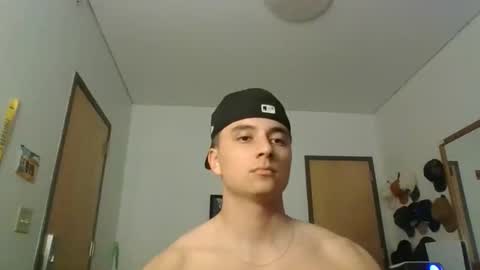 Snapshot of jackstrongof chatting on 05/22/26, 03:57 ImZacharyTyler online show from 05/22/26, 03:57