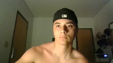 Snapshot of jackstrongof chatting on 06/04/26, 03:45 ImZacharyTyler online show from 06/04/26, 03:45