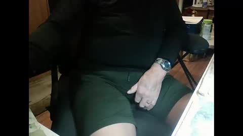 jacktoome383324 online show from 12/17/25, 12:22