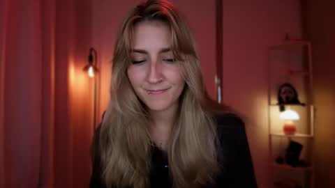 Linda Sofia help me get to 100 thumbs up online show from 03/16/26, 02:06