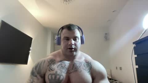 Snapshot of jackyhuge chatting on 07/21/26, 10:23 Jacky online show from 07/21/26, 10:23
