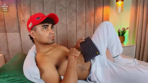 Jacobo online show from 09/16/25, 08:43