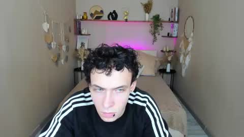 Snapshot of jacob_davidson chatting on 06/15/26, 01:02 Jacob online show from 06/15/26, 01:02