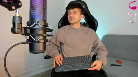 JACOB FERRER online show from 02/10/26, 05:22