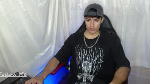 Jacobbakerr online show from 12/05/25, 04:54