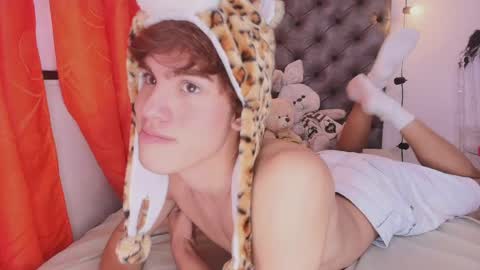 jacobelord online show from 03/25/26, 02:23