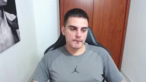 Snapshot of jacobjobs1 chatting on 03/21/26, 01:58 jacobjobs1 online show from 03/21/26, 01:58