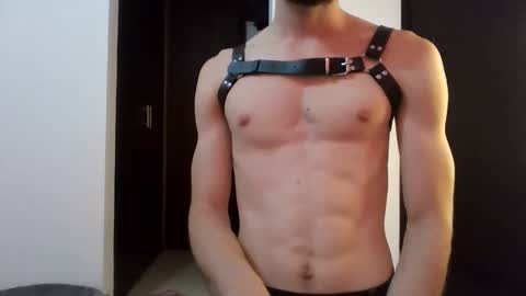 JACOB  ROBIN online show from 10/31/25, 04:30