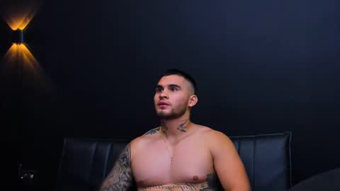 jacobsthorm online show from 02/21/25, 08:07