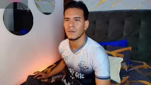 Snapshot of jacobwolf__ chatting on 07/04/26, 07:09 Jacob Wolf online show from 07/04/26, 07:09