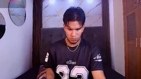 Snapshot of jacobwolf__ chatting on 08/01/26, 08:19 Jacob Wolf online show from 08/01/26, 08:19