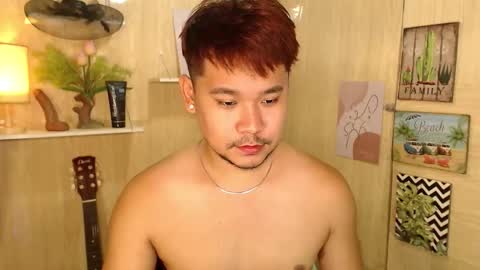 Snapshot of jacobxcarlo_moore chatting on 11/22/25, 08:13 JacobxCarlo online show from 11/22/25, 08:13