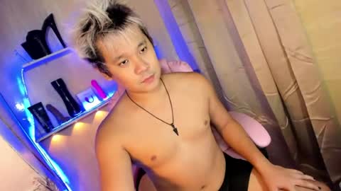 Snapshot of jacobxcarlo_moore chatting on 07/21/26, 02:52 JacobxCarlo online show from 07/21/26, 02:52