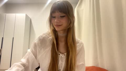 Kira online show from 03/23/26, 04:00