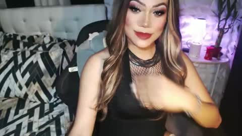 Jacque online show from 10/10/25, 09:25