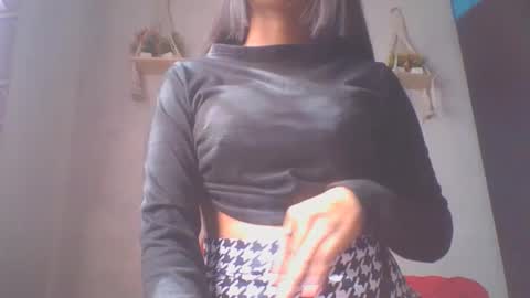 jacqueline_fernandez online show from 02/08/25, 06:54