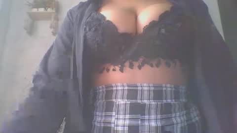 jacqueline_fernandez online show from 11/14/25, 07:07