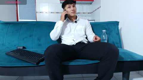 Snapshot of jacques_cardiet chatting on 06/19/26, 04:22 jacobo online show from 06/19/26, 04:22
