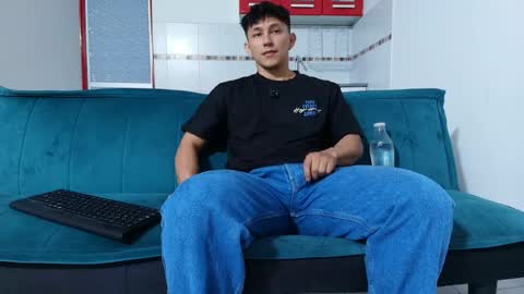 Snapshot of jacques_cardiet chatting on 07/11/26, 02:31 jacobo online show from 07/11/26, 02:31