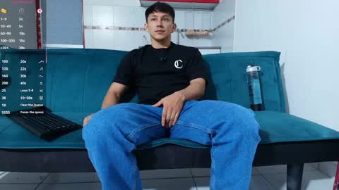 Snapshot of jacques_cardiet chatting on 07/18/26, 02:10 jacobo online show from 07/18/26, 02:10