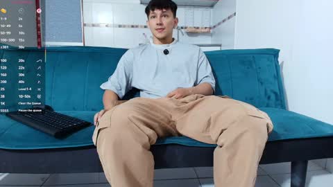 Snapshot of jacques_cardiet chatting on 07/19/26, 02:32 jacobo online show from 07/19/26, 02:32