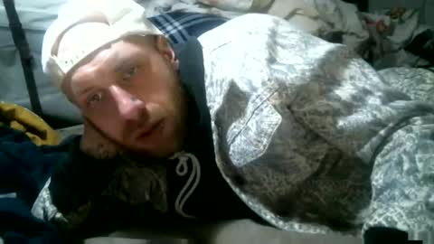 Snapshot of jacquestrap90 chatting on 05/17/26, 09:28 vincentlove online show from 05/17/26, 09:28