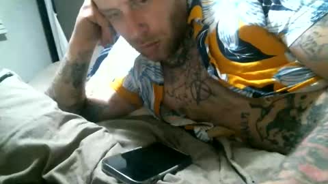 Snapshot of jacquestrap90 chatting on 05/24/26, 07:57 vincentlove online show from 05/24/26, 07:57