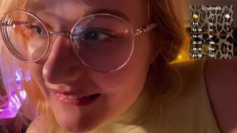 Snapshot of jacywinslat chatting on 02/05/25, 12:53 jacywinslat online show from 02/05/25, 12:53