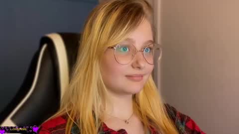 Snapshot of jacywinslat chatting on 02/21/25, 09:32 jacywinslat online show from 02/21/25, 09:32