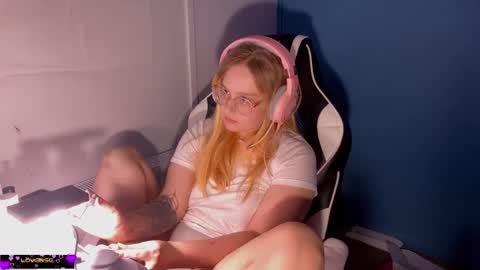 Snapshot of jacywinslat chatting on 03/01/25, 01:11 jacywinslat online show from 03/01/25, 01:11